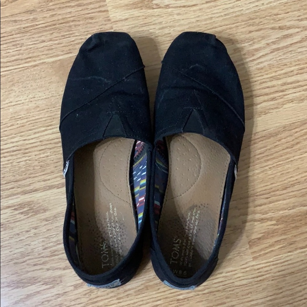 Women’s Toms